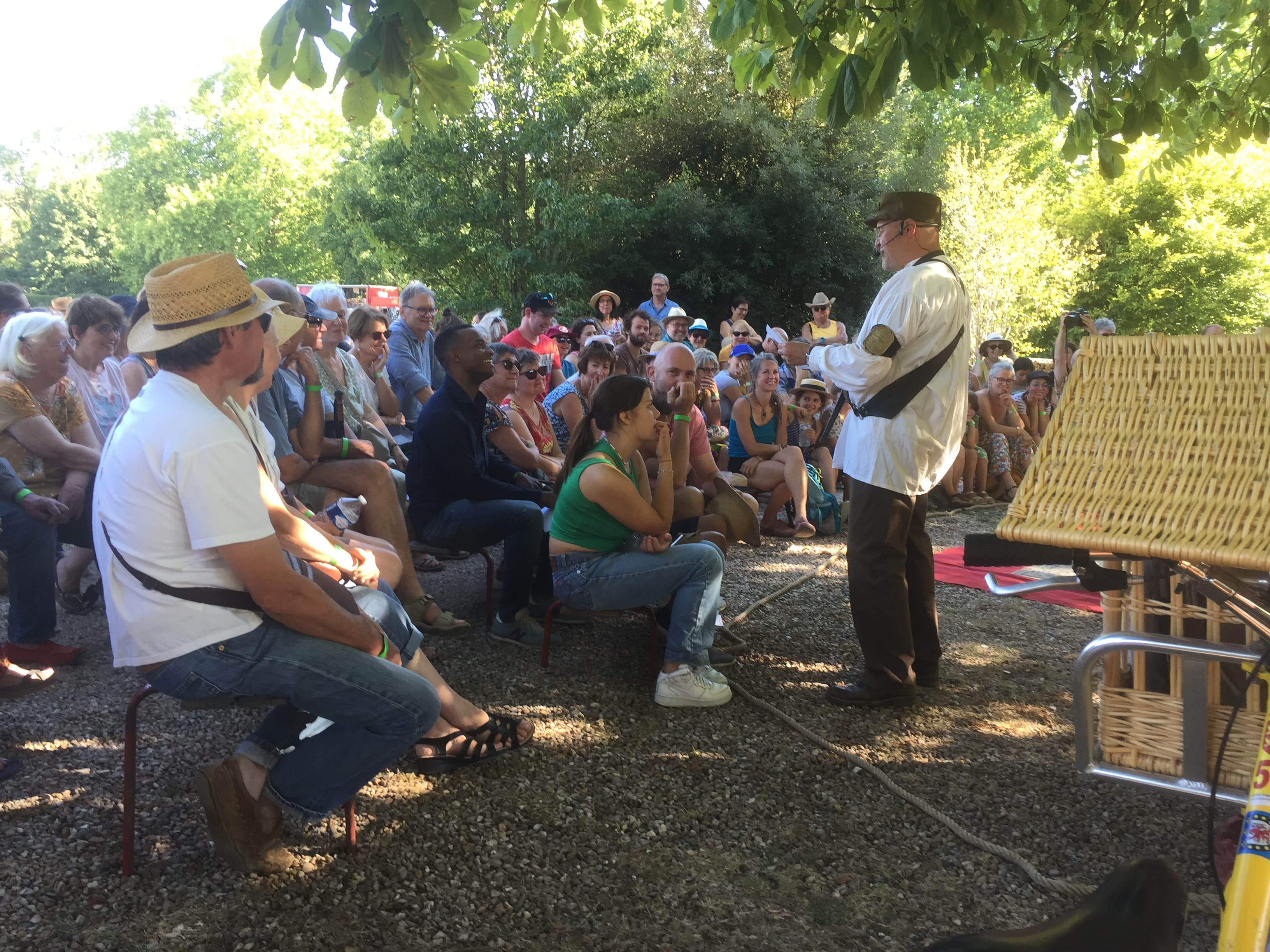 Bibliothèque de Marigny Marmande (37)